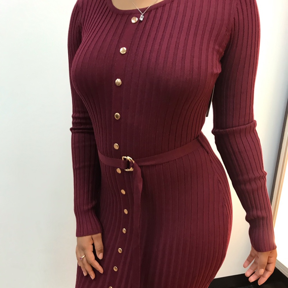 โผ๏ธ Burgundy Sweater Dress Stretchy Fitted Bodycon - Picture 1 of 3